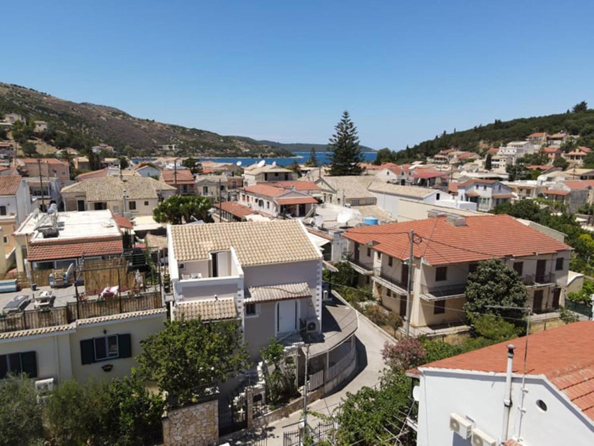 Nicola's Kassiopi