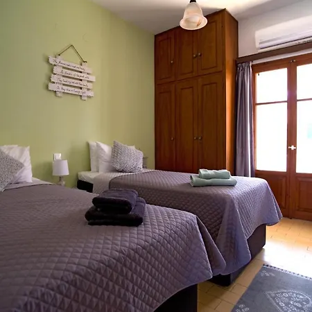 Nicola'S Apartments Kassiopi Exterior photo